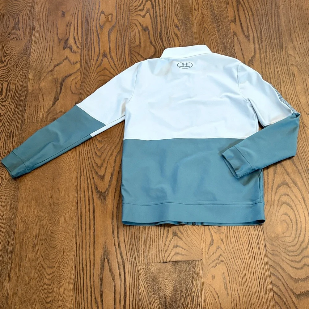 Under Armour boys Teal and White heatgear Track Jacket, size YL